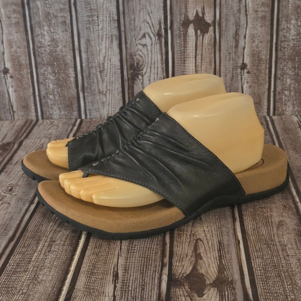 Sz 10 Taos Gift 2 Black Ruched Leather Thong Comfort Sandals Slides Worn 1X!